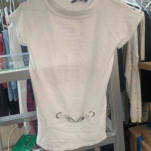 Mosca NWT beautiful short sleeve knit blouse.White with silver details.